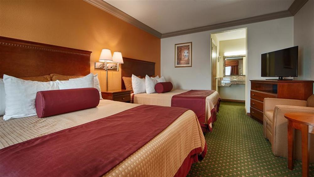 Cloverdale Wine Country Inn & Suites Quarto foto